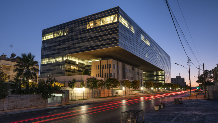 Housing Bank for Trade and Finance (HBTF) Headquarters, Amman - Interior design and furniture project by Abu Zeid & co.